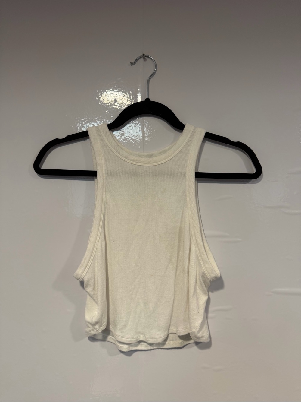 lululemon athletica White Ribbed Cropped Tank